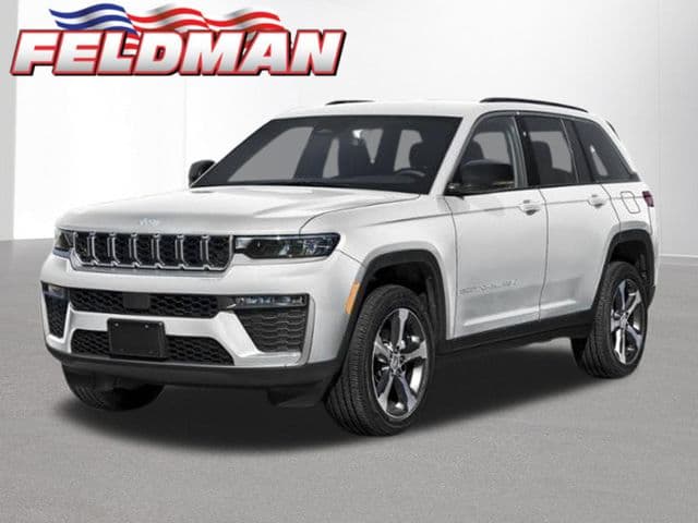 2027 Jeep Grand Cherokee Laredo — photo 1 of 15