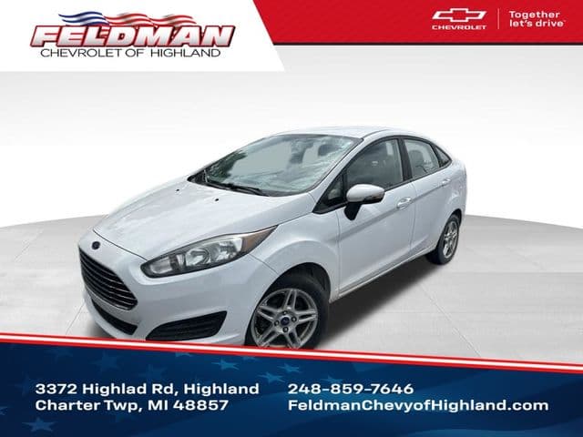 2017 Ford Fiesta SE — photo 1 of 9