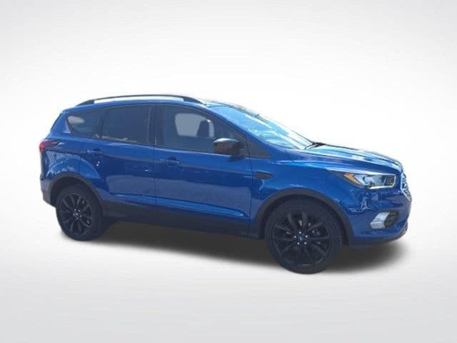 2019 Ford Escape SE — photo 1 of 16