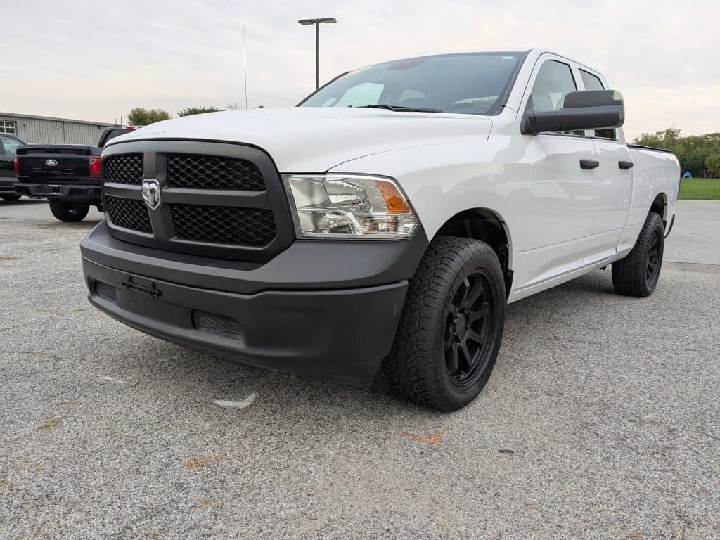 2023 RAM 1500 Classic Tradesman — photo 1 of 34