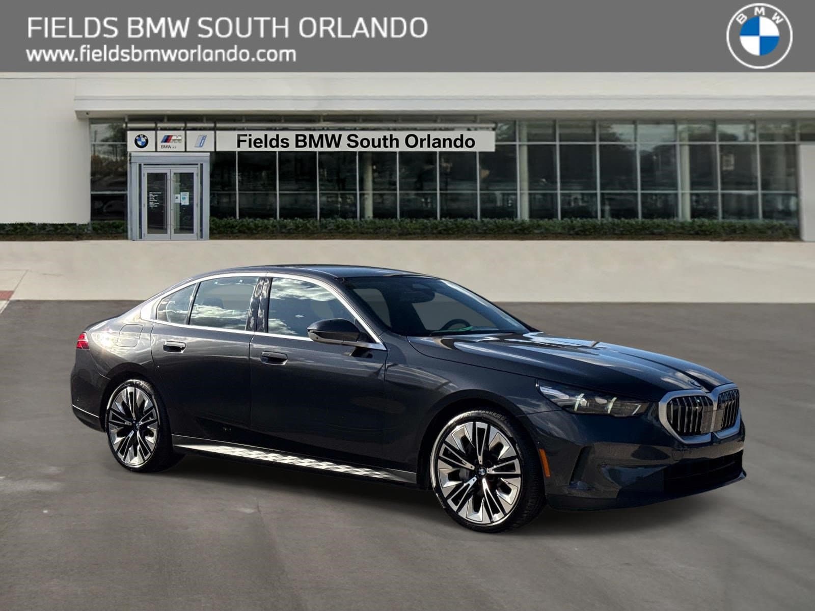 2026 BMW 5 Series Base — photo 1 of 32