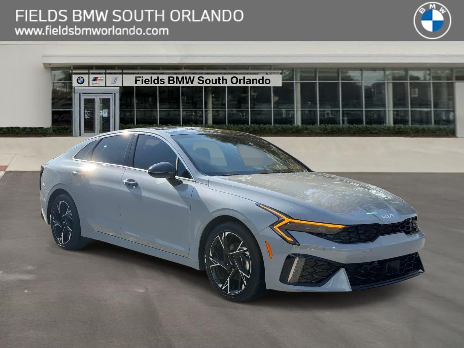 2025 Kia K5 Base — photo 1 of 29