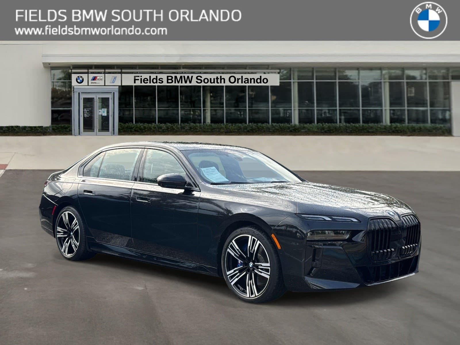 2023 BMW i7 Base — photo 1 of 34