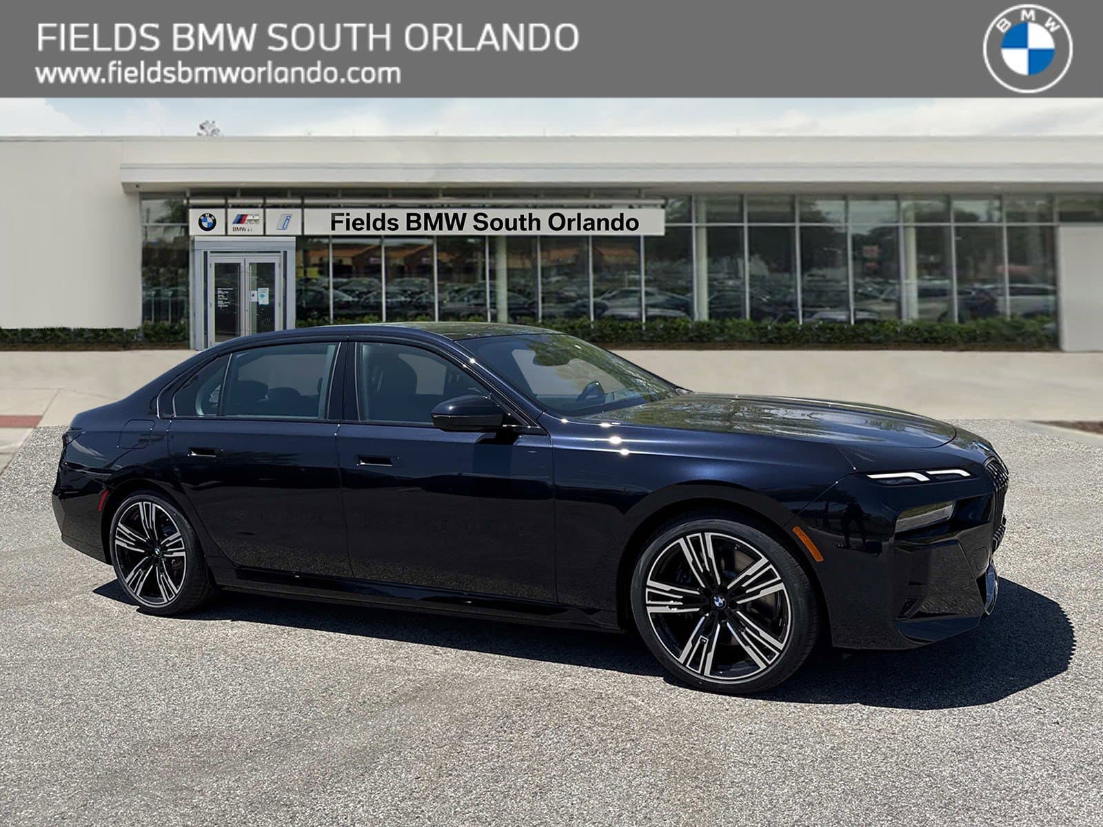 Foto de 2025 BMW 7 Series 750e xDrive