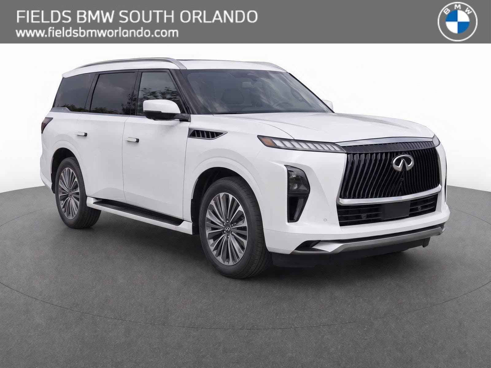 2025 INFINITI QX80 Base — photo 1 of 9