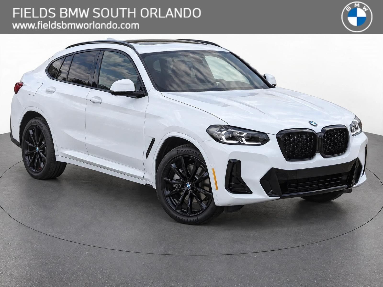 2024 BMW X4 Base — photo 1 of 9