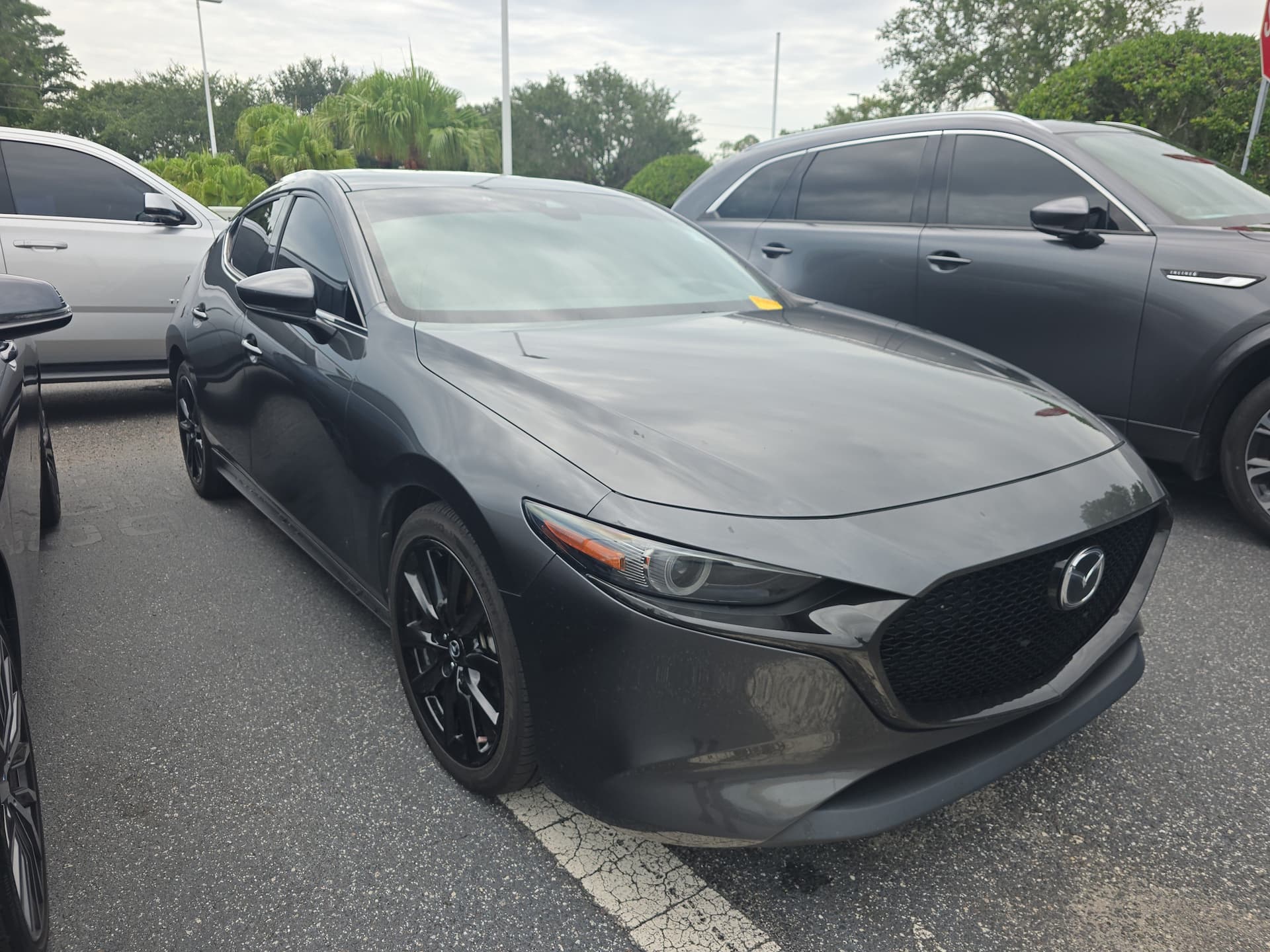 2021 Mazda Mazda3 Hatchback Premium — photo 1 of 4