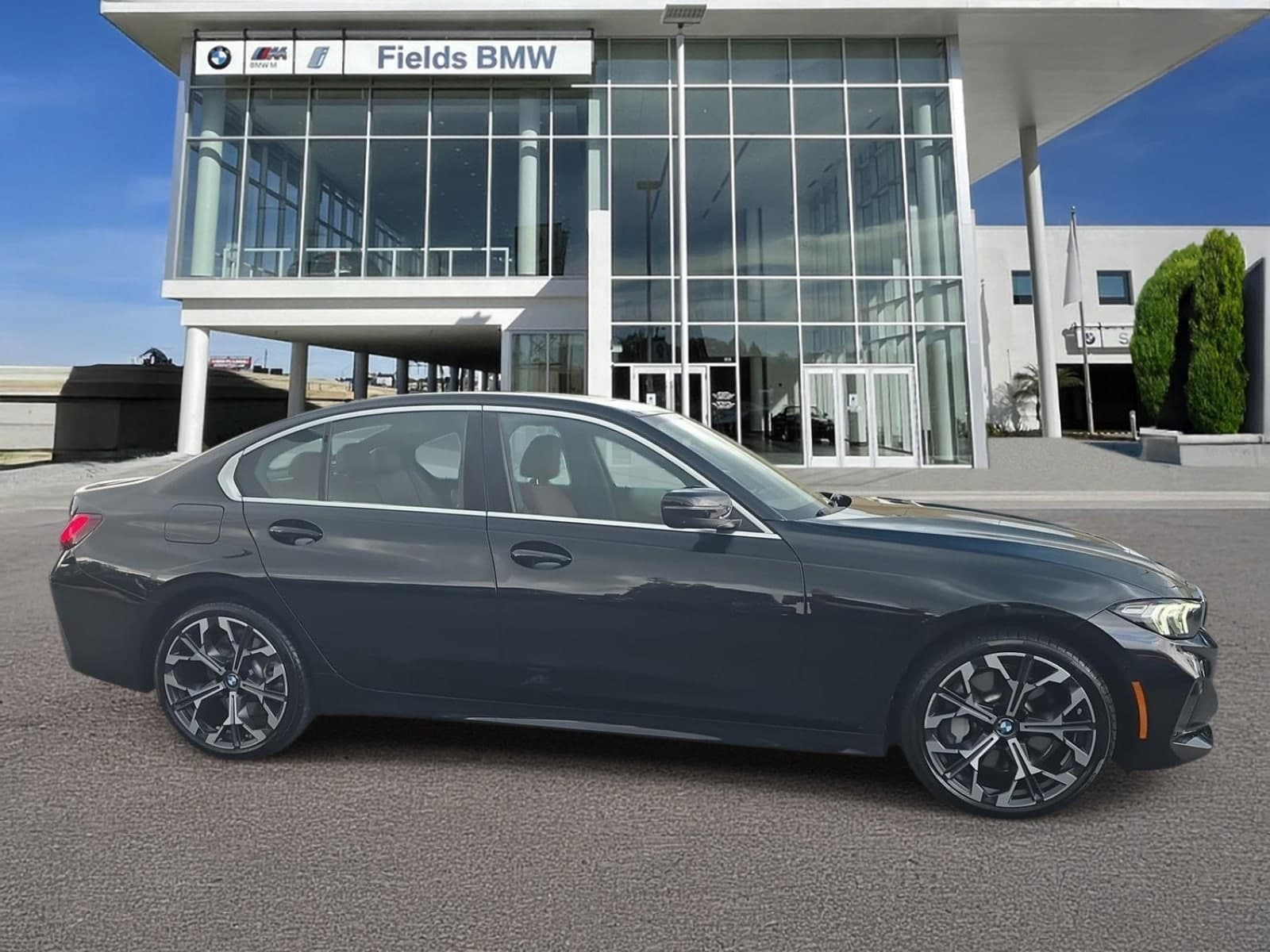 2026 BMW 3 Series 330i NA — photo 1 of 26