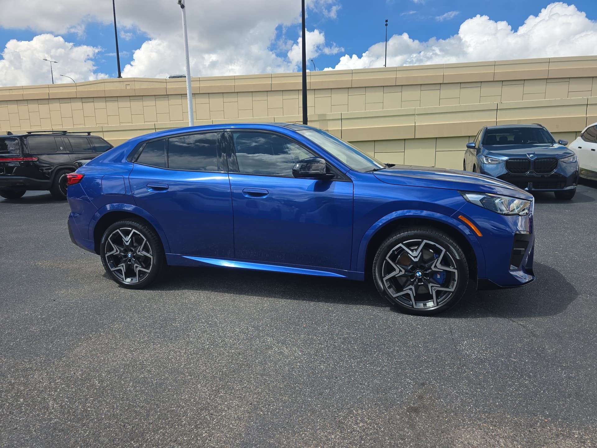 2026 BMW X2 M35i — photo 1 of 28