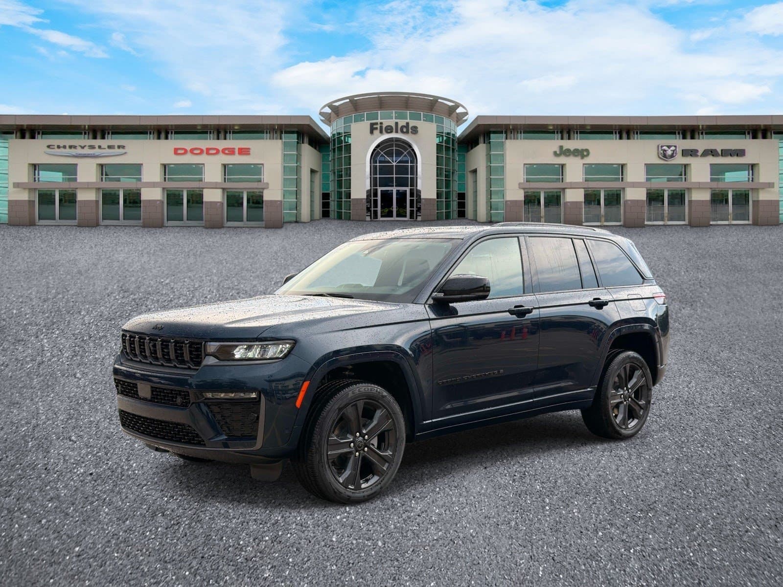 2027 Jeep Grand Cherokee Limited Reserve — photo 1 of 44