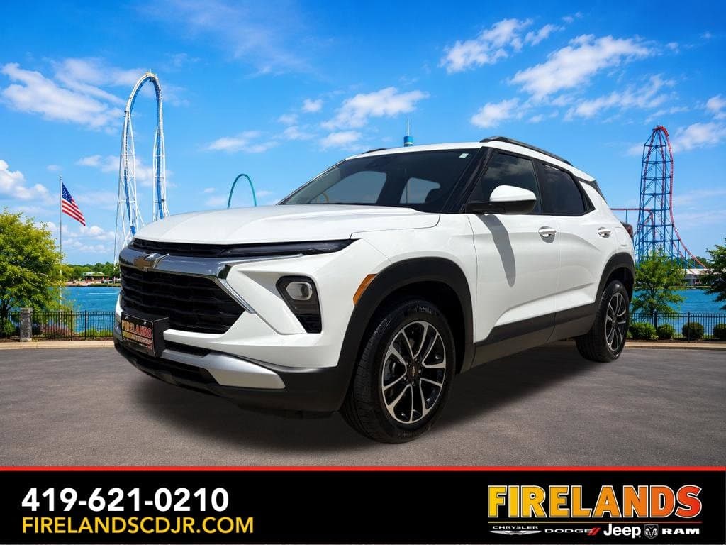 2026 Chevrolet Trailblazer LT — photo 1 of 48