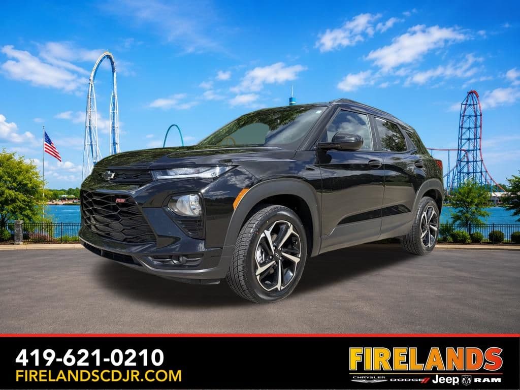 2022 Chevrolet Trailblazer RS — photo 1 of 57