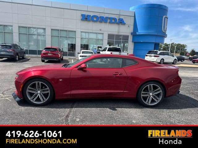 2016 Chevrolet Camaro 2LT — photo 1 of 31