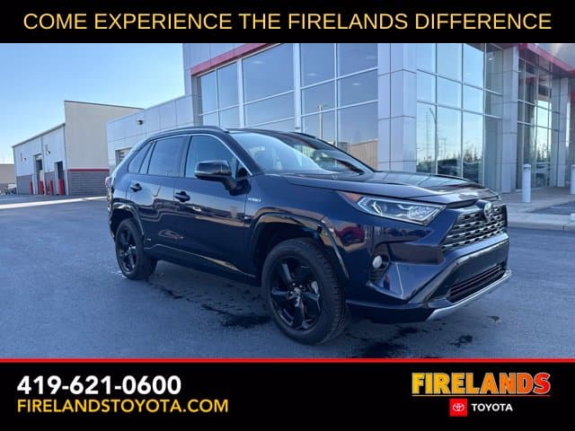 2021 Toyota RAV4 Hybrid XSE — photo 1 of 37