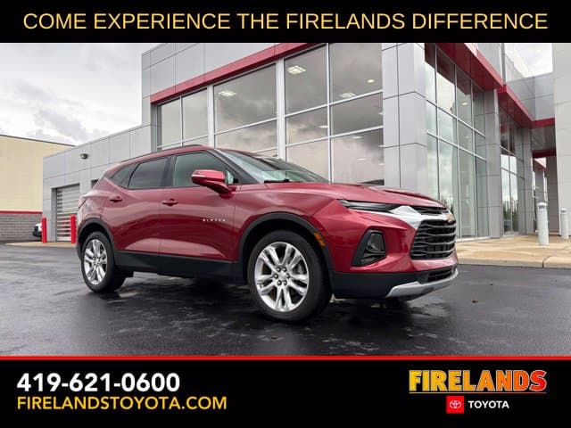 2019 Chevrolet Blazer Base — photo 1 of 38