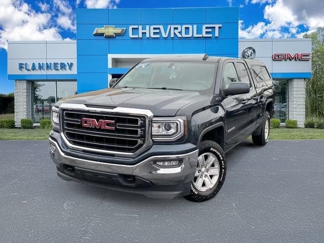 2017 GMC Sierra 1500 SLE — photo 1 of 25