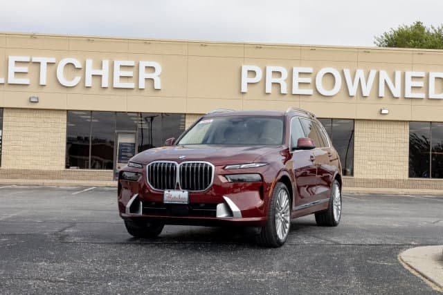 2026 BMW X7 xDrive40i — photo 1 of 21
