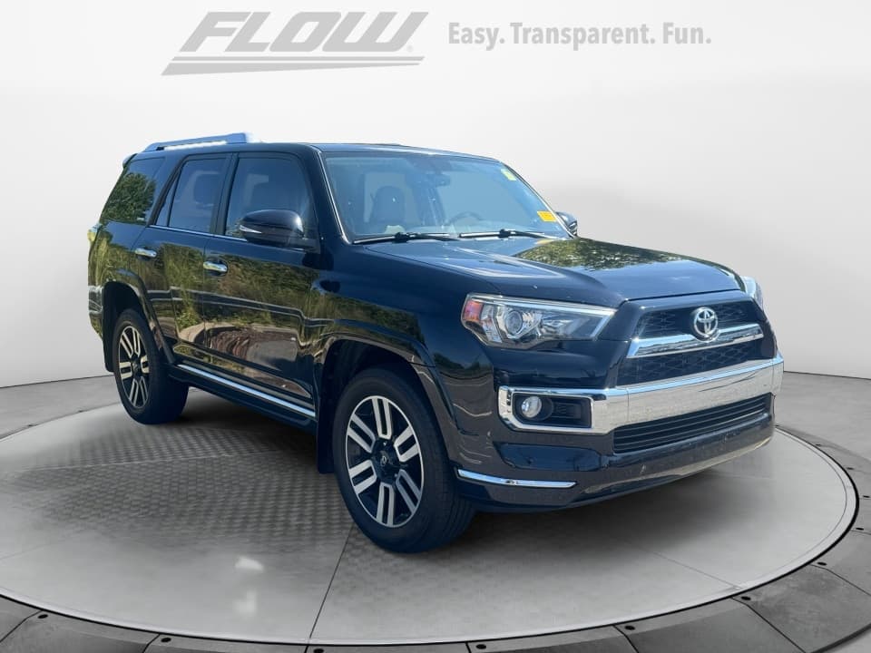 2017 Toyota 4Runner Base — photo 1 of 11
