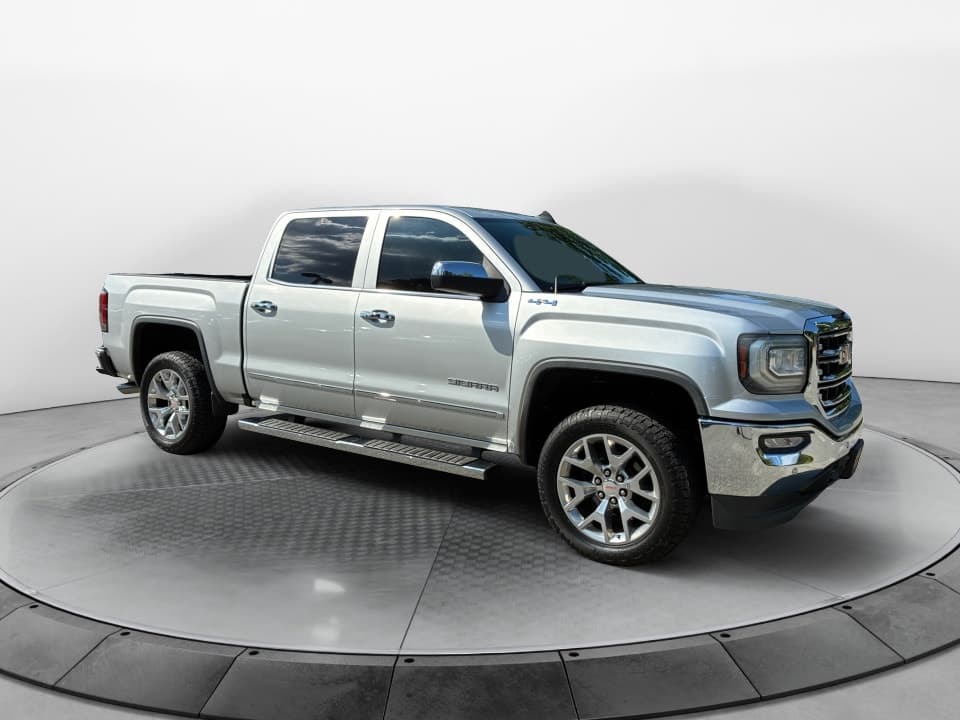 2018 GMC Sierra 1500 SLT — photo 1 of 36