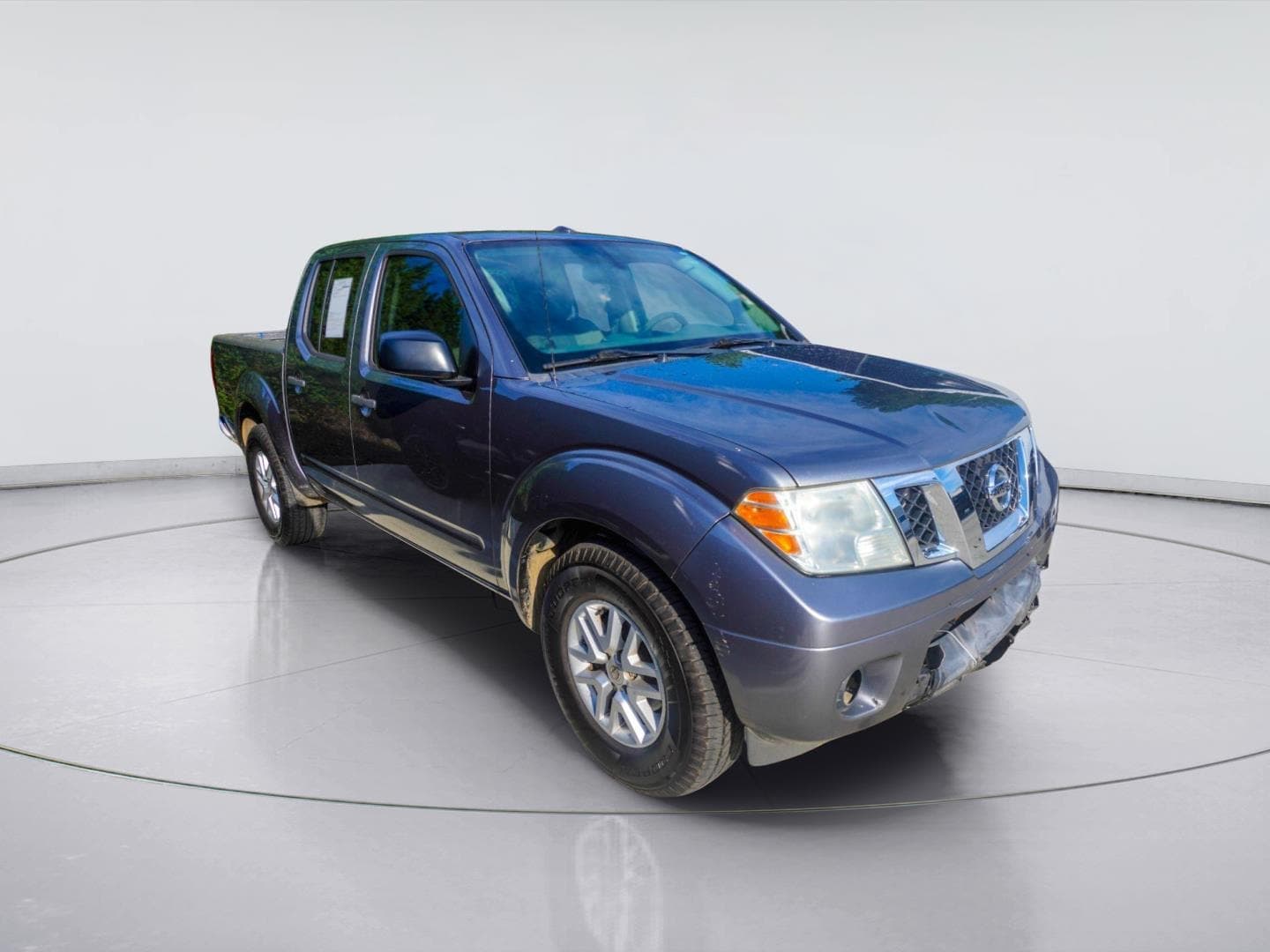 2018 Nissan Frontier SV V6 — photo 1 of 3