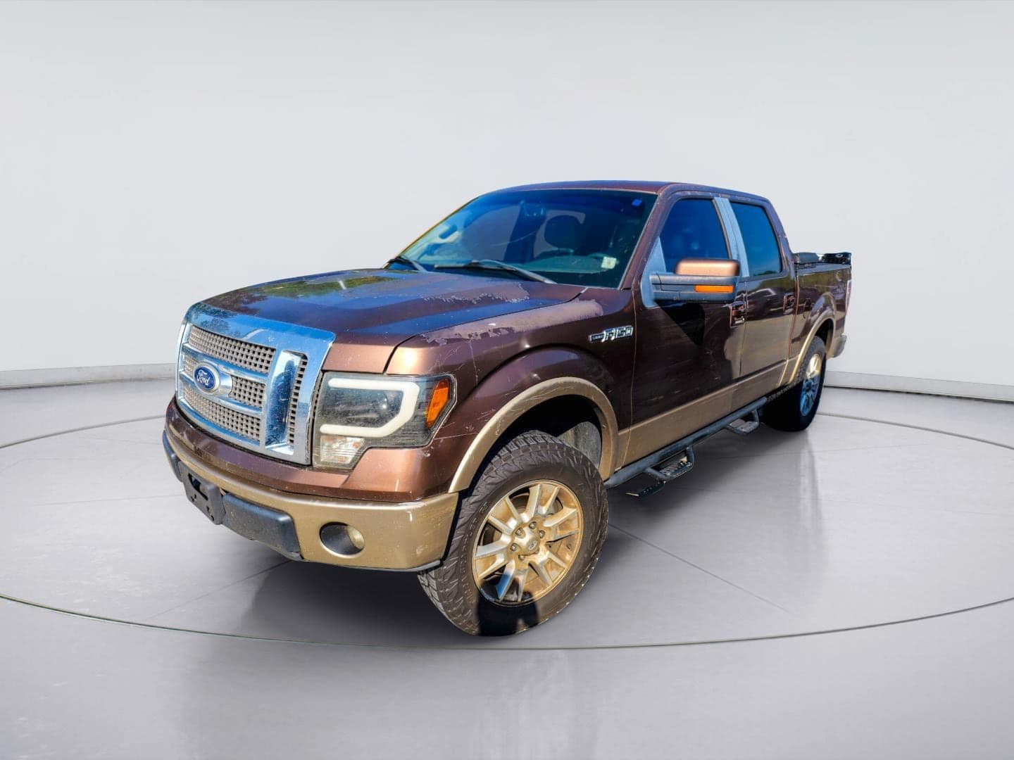 2011 Ford F-150 Lariat — photo 1 of 4