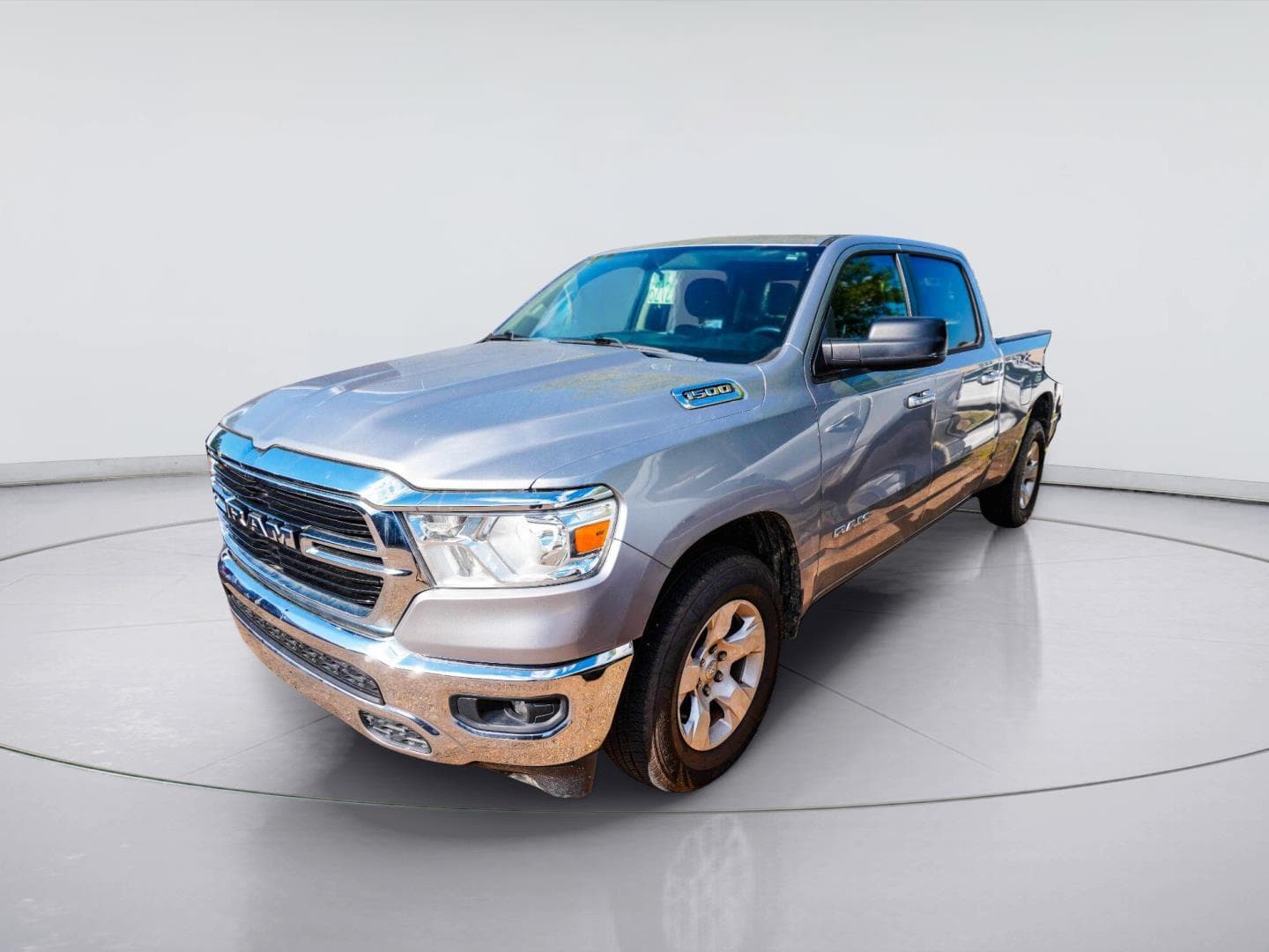 2020 RAM 1500 Lone Star — photo 1 of 4