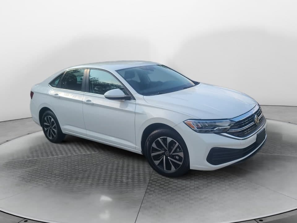 2022 Volkswagen Jetta S — photo 1 of 35