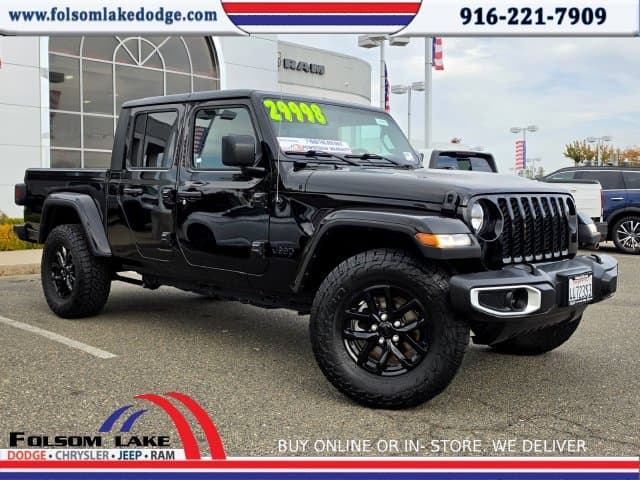 2023 Jeep Gladiator Sport S — photo 1 of 31