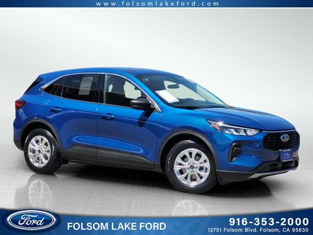 2023 Ford Escape Active — photo 1 of 30