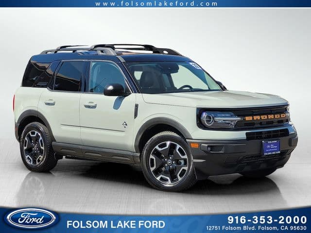 2022 Ford Bronco Sport Outer Banks — photo 1 of 30