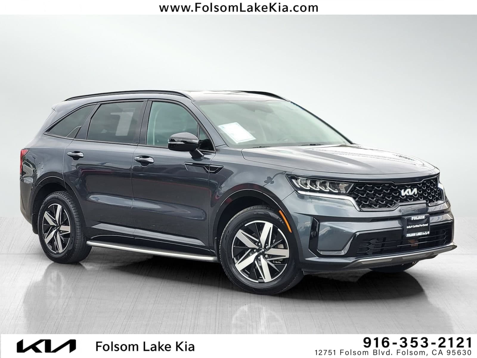 2022 Kia Sorento S — photo 1 of 30