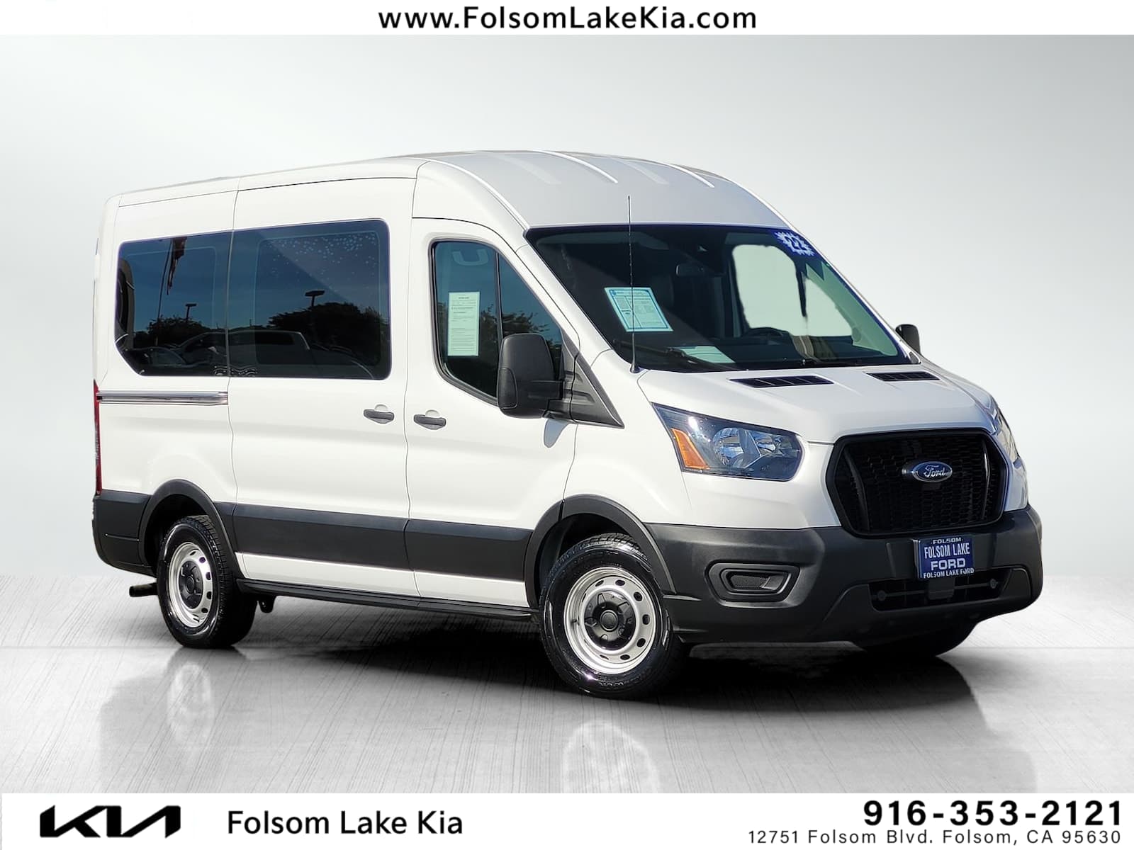 2022 Ford Transit Passenger Wagon XL — photo 1 of 30