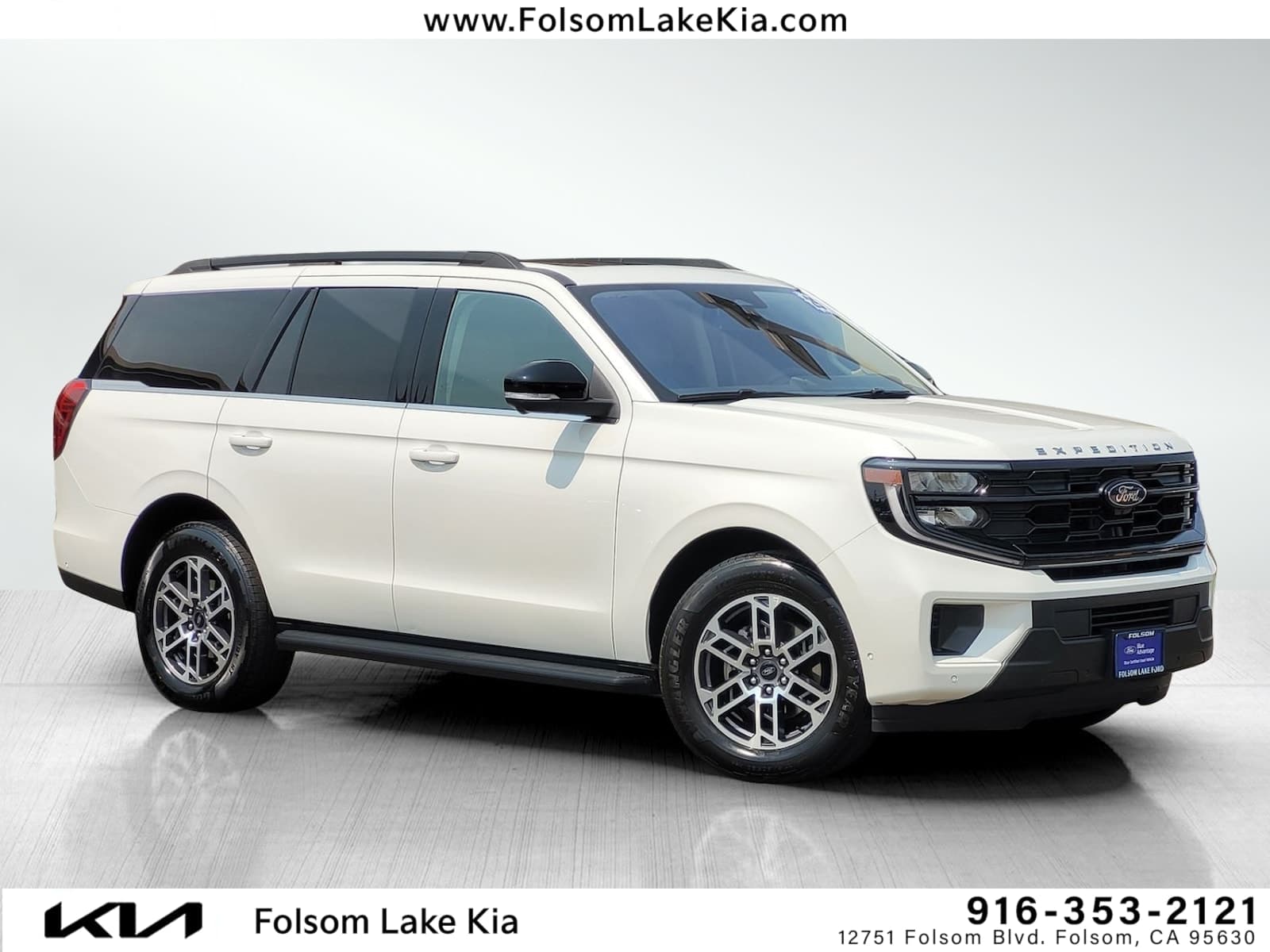 2025 Ford Expedition Active — photo 1 of 30