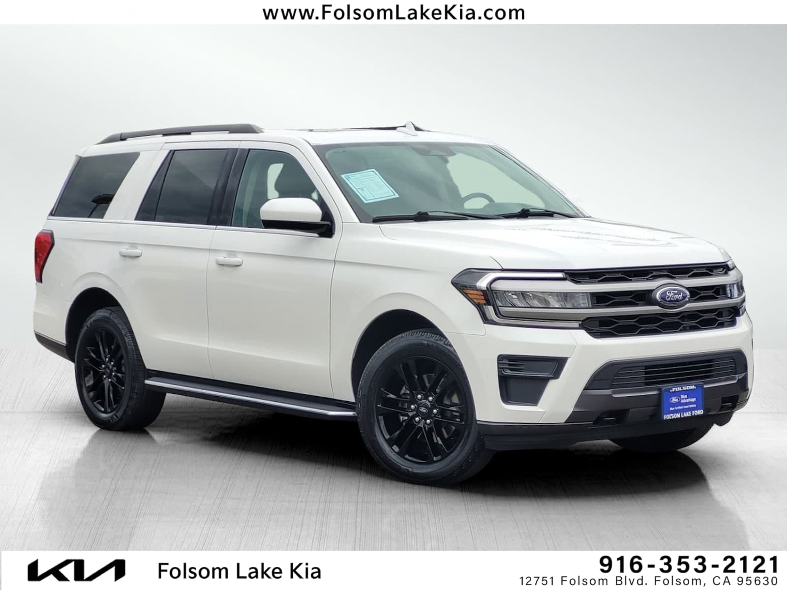 2023 Ford Expedition XLT — photo 1 of 30