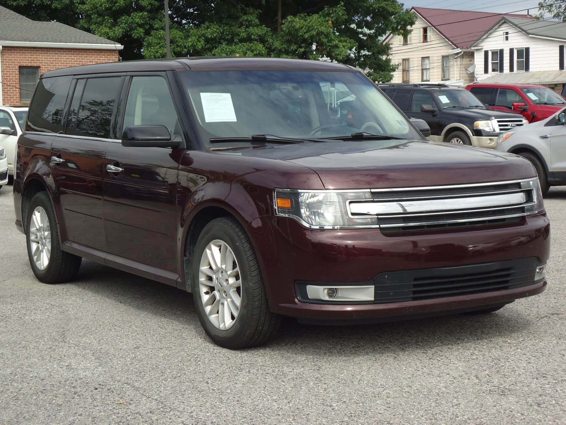 2019 Ford Flex SEL — photo 1 of 32