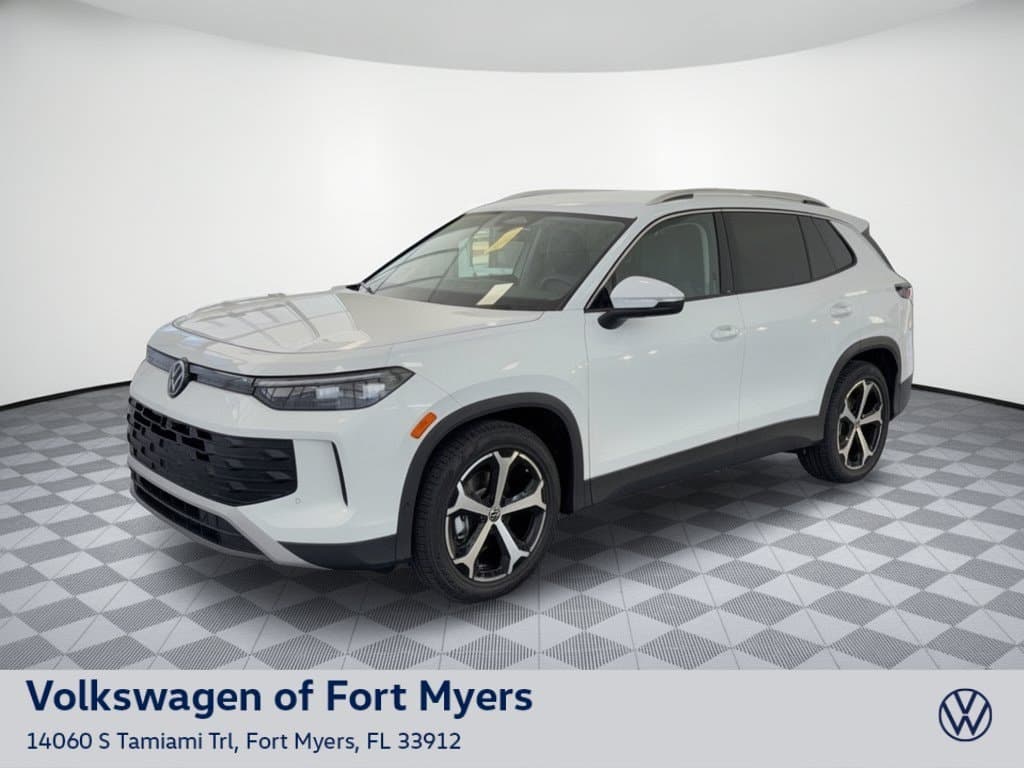 2026 Volkswagen Tiguan SE — photo 1 of 32