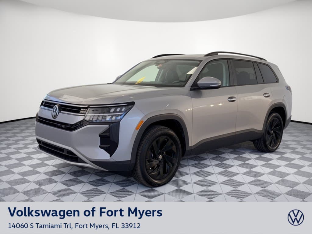 2027 Volkswagen Atlas SE w/Technology — photo 1 of 32