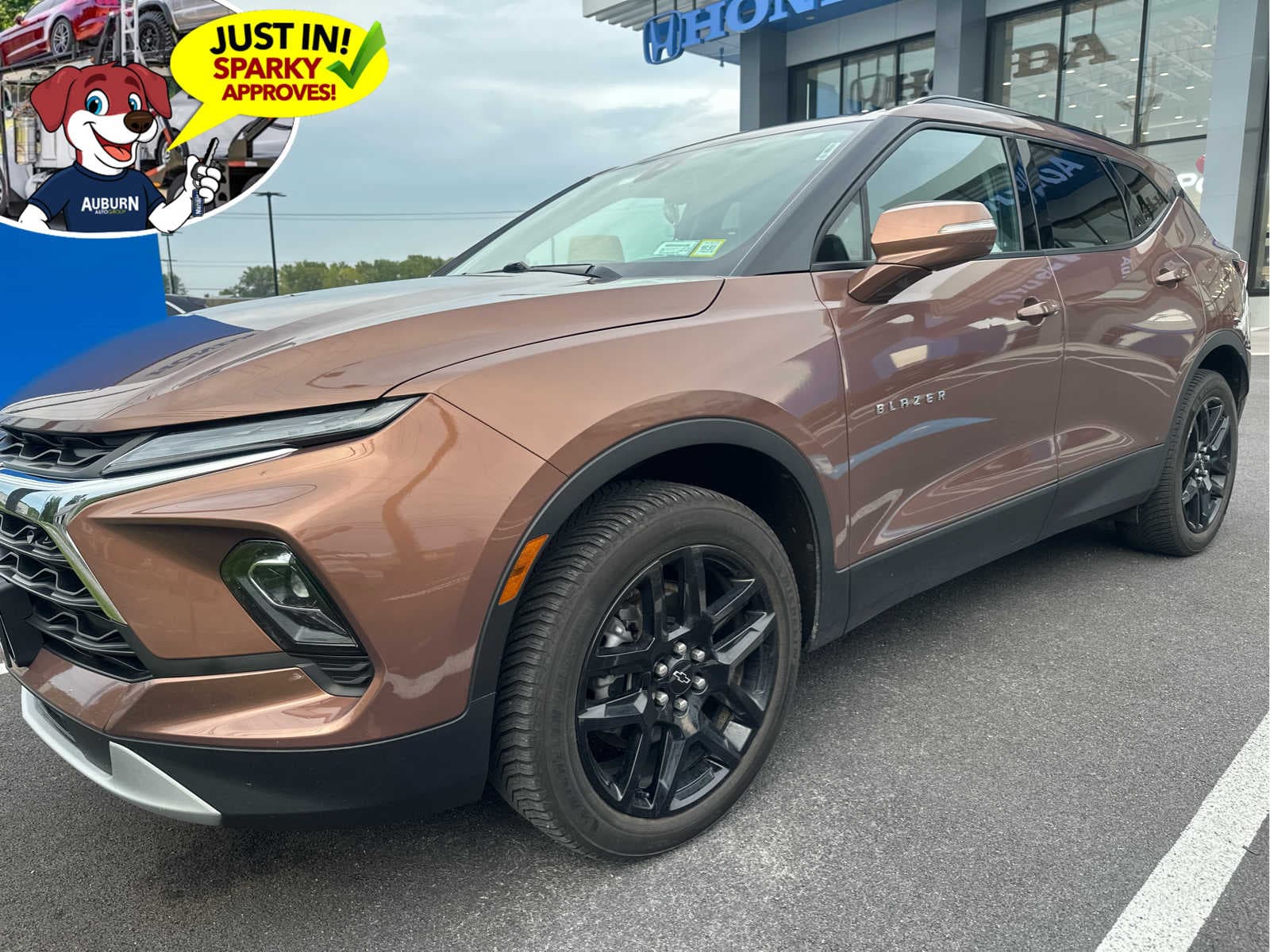 2024 Chevrolet Blazer LT — photo 1 of 13