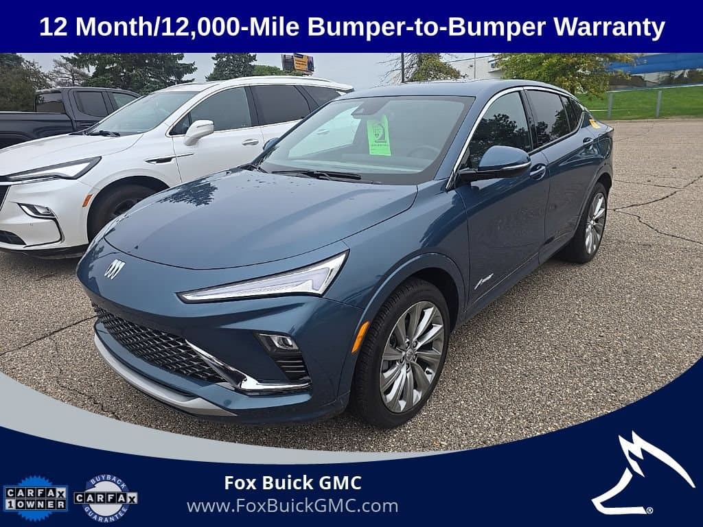 2024 Buick Envista Avenir — photo 1 of 16