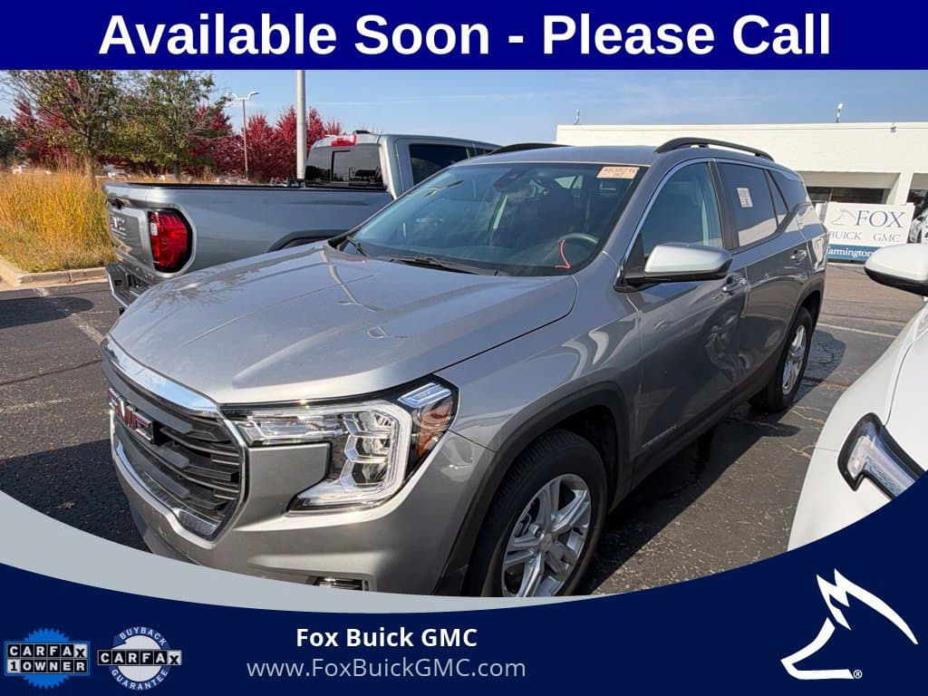 2024 GMC Terrain SLE — photo 1 of 17