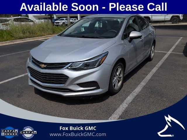 2017 Chevrolet Cruze LT — photo 1 of 16