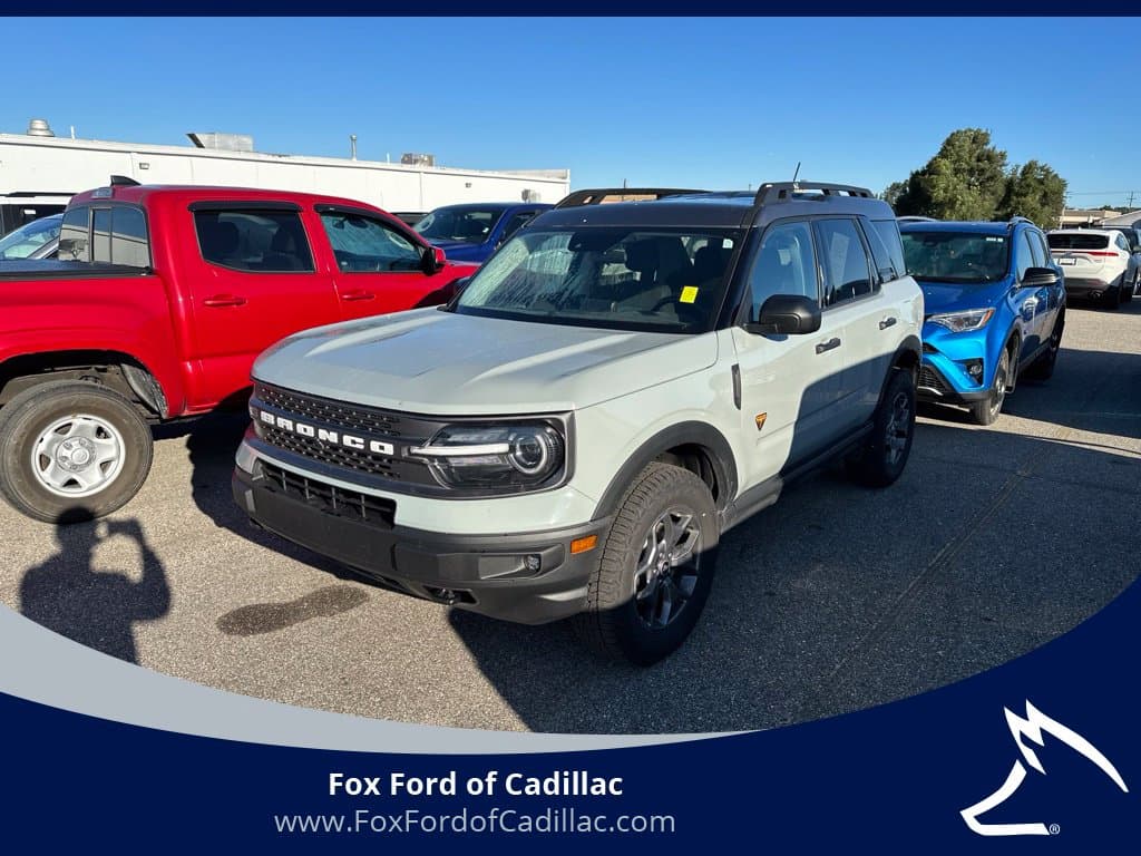 2023 Ford Bronco Sport Badlands — photo 1 of 15