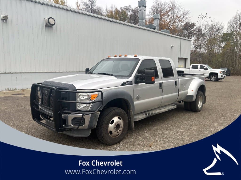 2013 Ford Super Duty F-450 DRW Platinum — photo 1 of 27