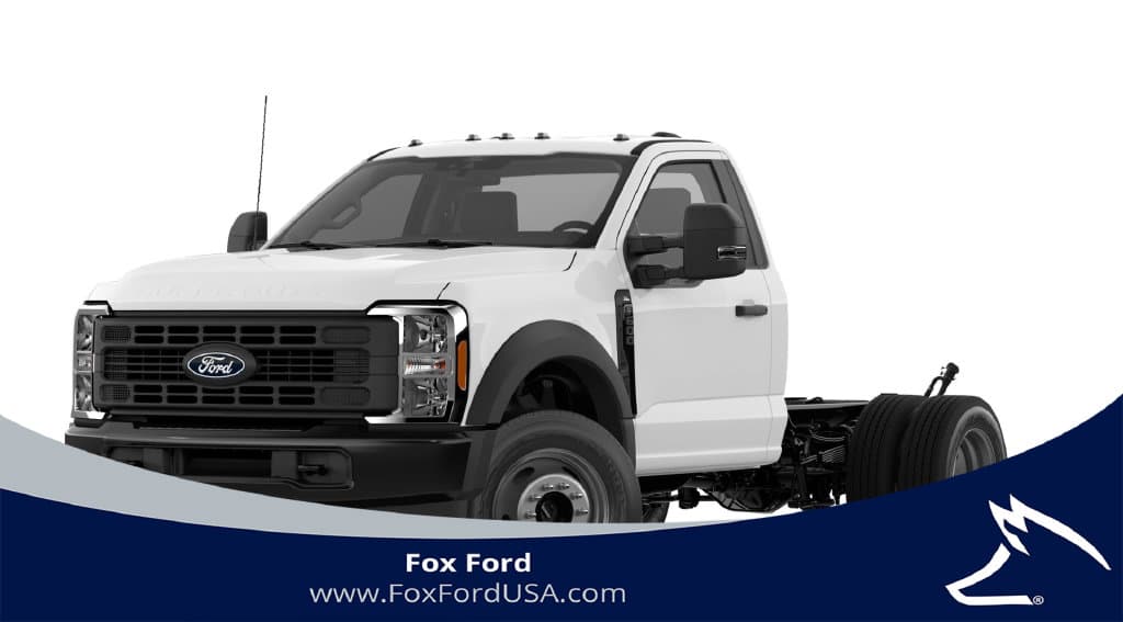 2027 Ford Super Duty F-600 DRW XL — photo 1 of 15