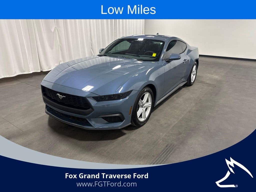 2026 Ford Mustang EcoBoost — photo 1 of 30