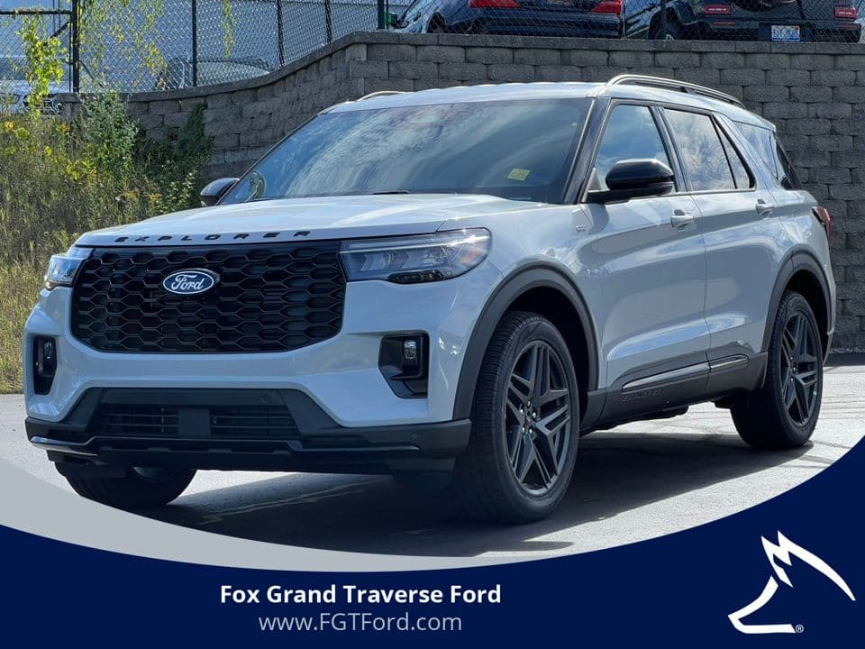 2027 Ford Explorer ST-Line — photo 1 of 50