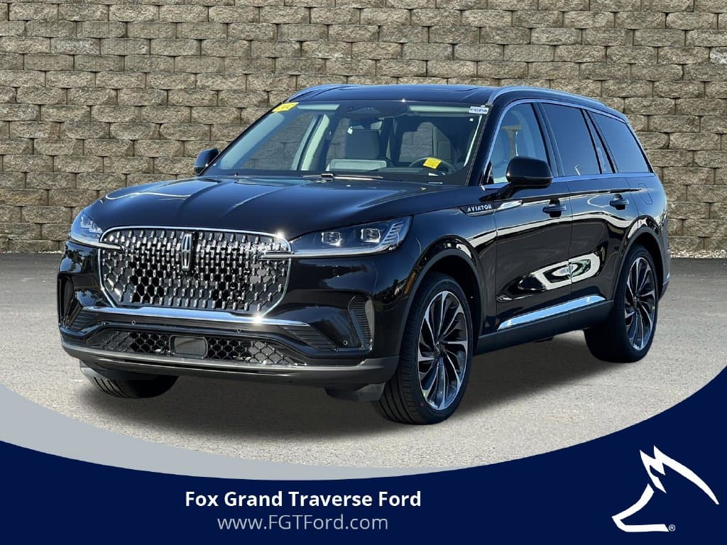 2027 Lincoln Aviator Reserve — photo 1 of 55