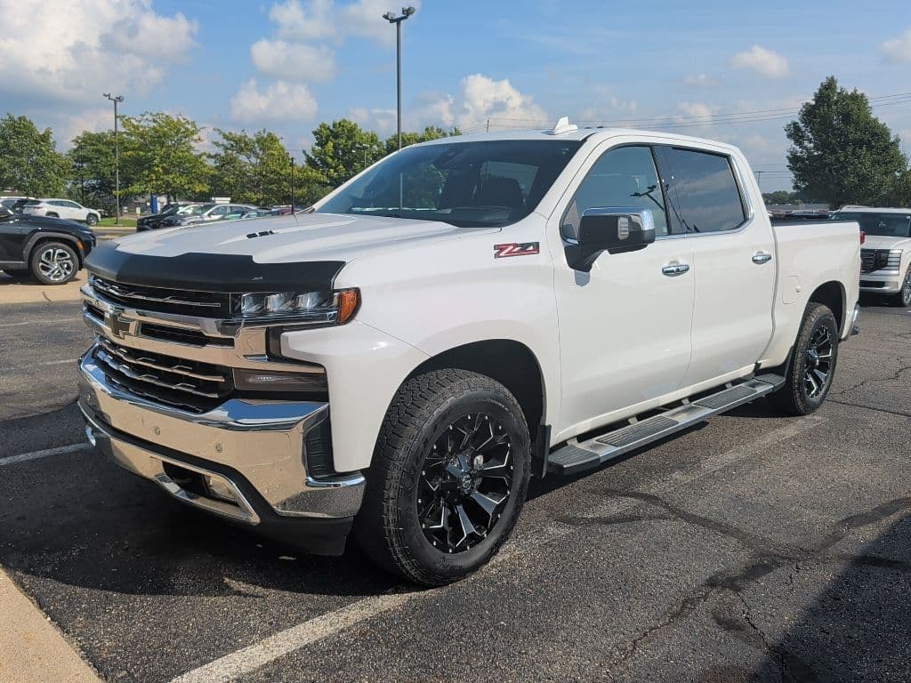 2021 Chevrolet Silverado 1500 LTZ — photo 1 of 2