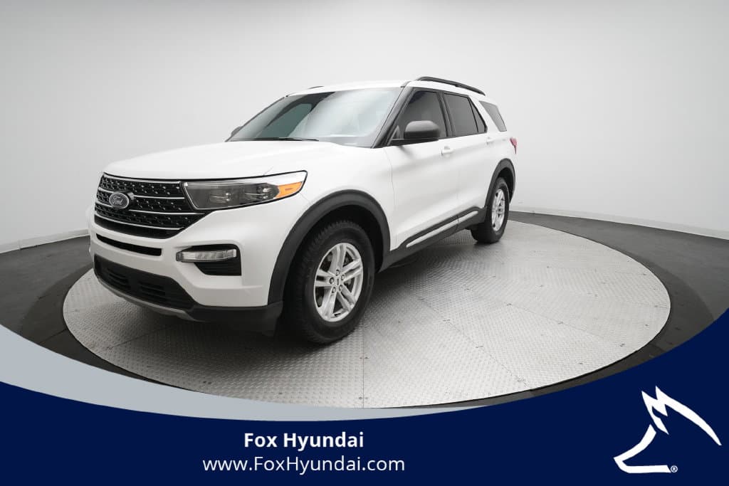 2020 Ford Explorer XLT — photo 1 of 36