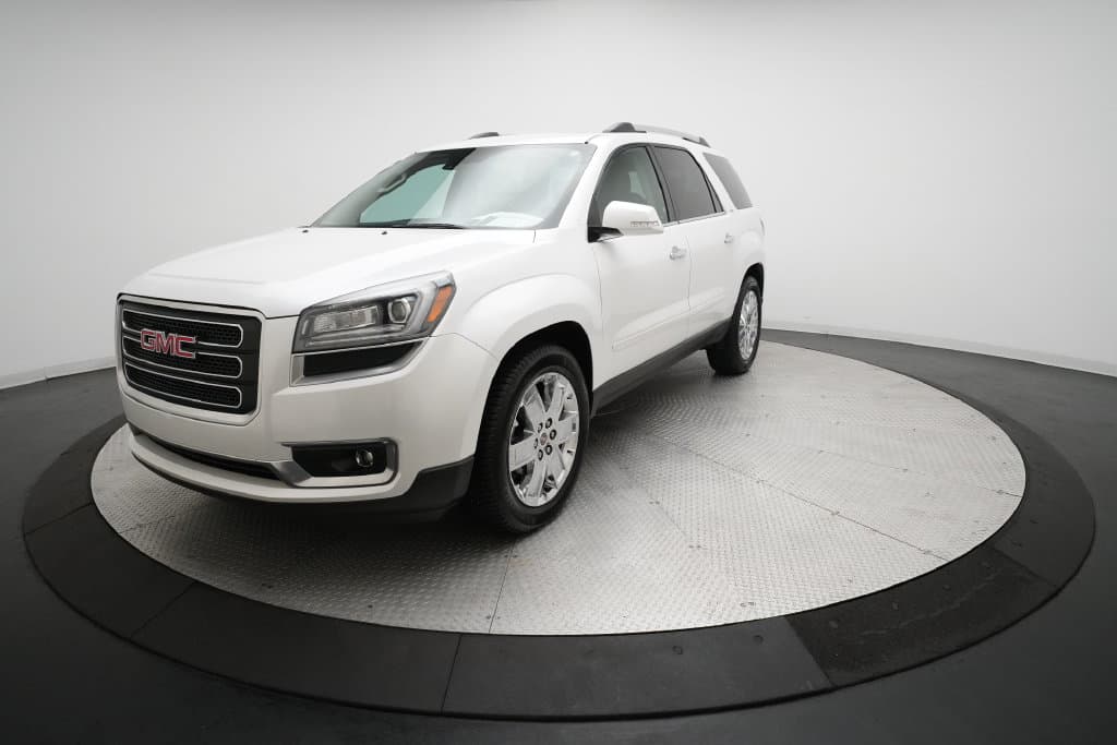2017 GMC Acadia Limited Limited — photo 1 of 38